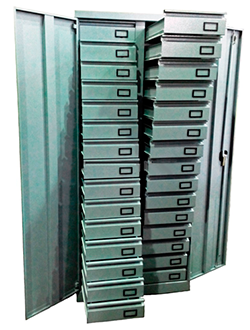 Шкаф для комплектующих и инструментов 30ЯВ